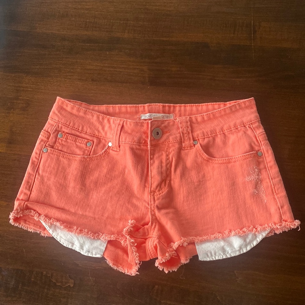 Frayed coral exposed pocket forever 21 denim shorts